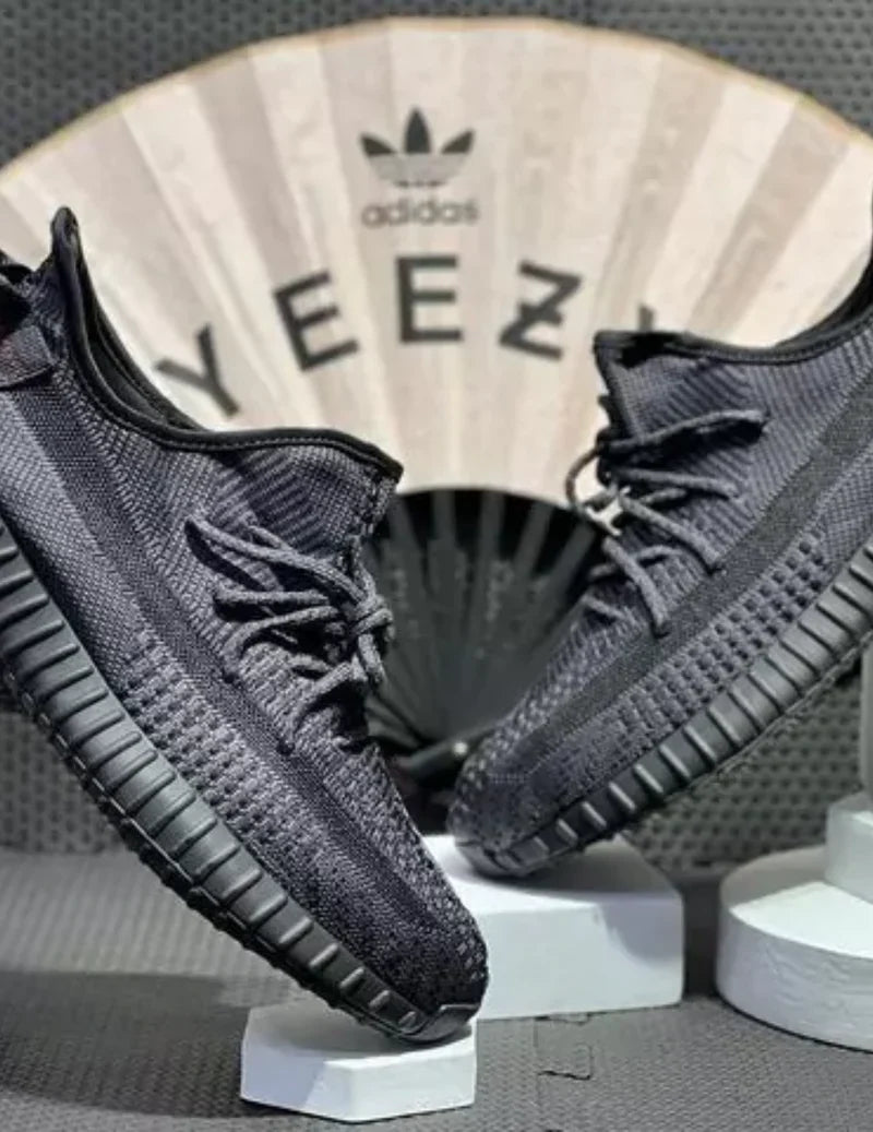 Adidas Yeezy 350 V2