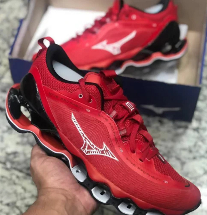 Mizuno Wave Prophecy 13