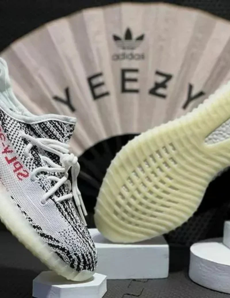 Adidas Yeezy 350 V2