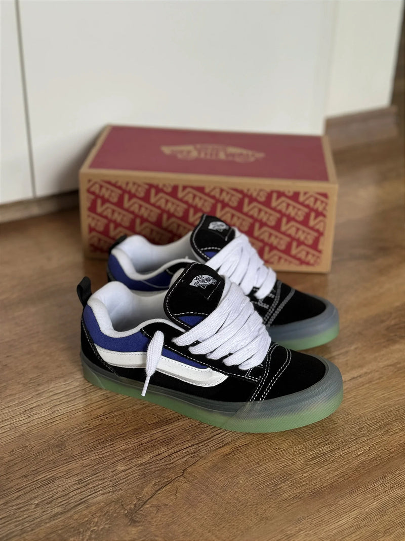Vans KNU