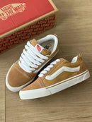 Vans KNU