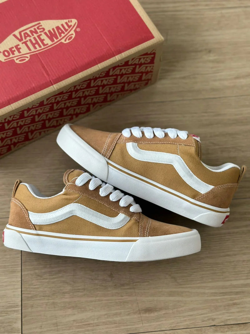 Vans KNU