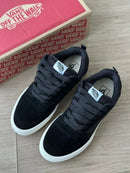 Vans KNU