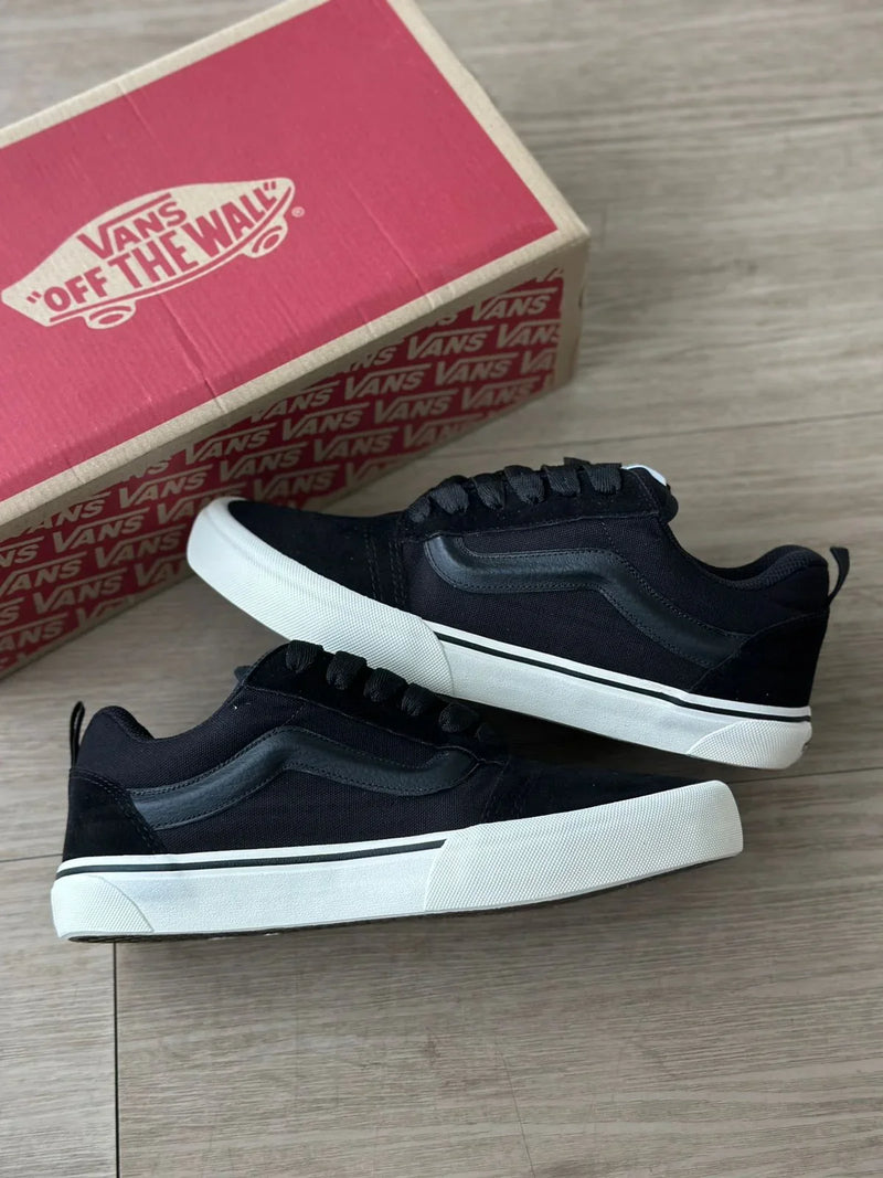 Vans KNU